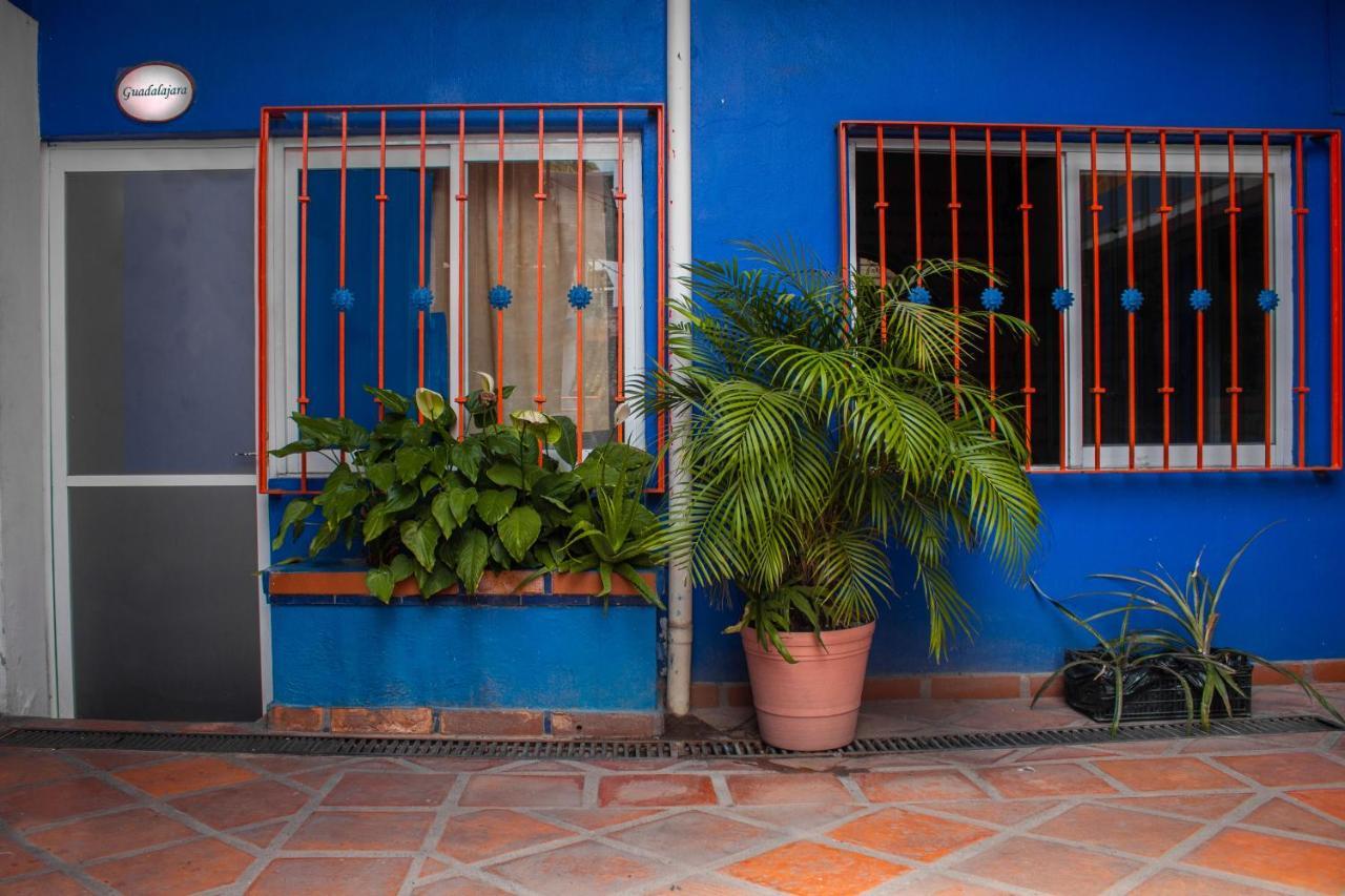 Chanclas Hostel Vallarta Puerto Vallarta Exterior foto